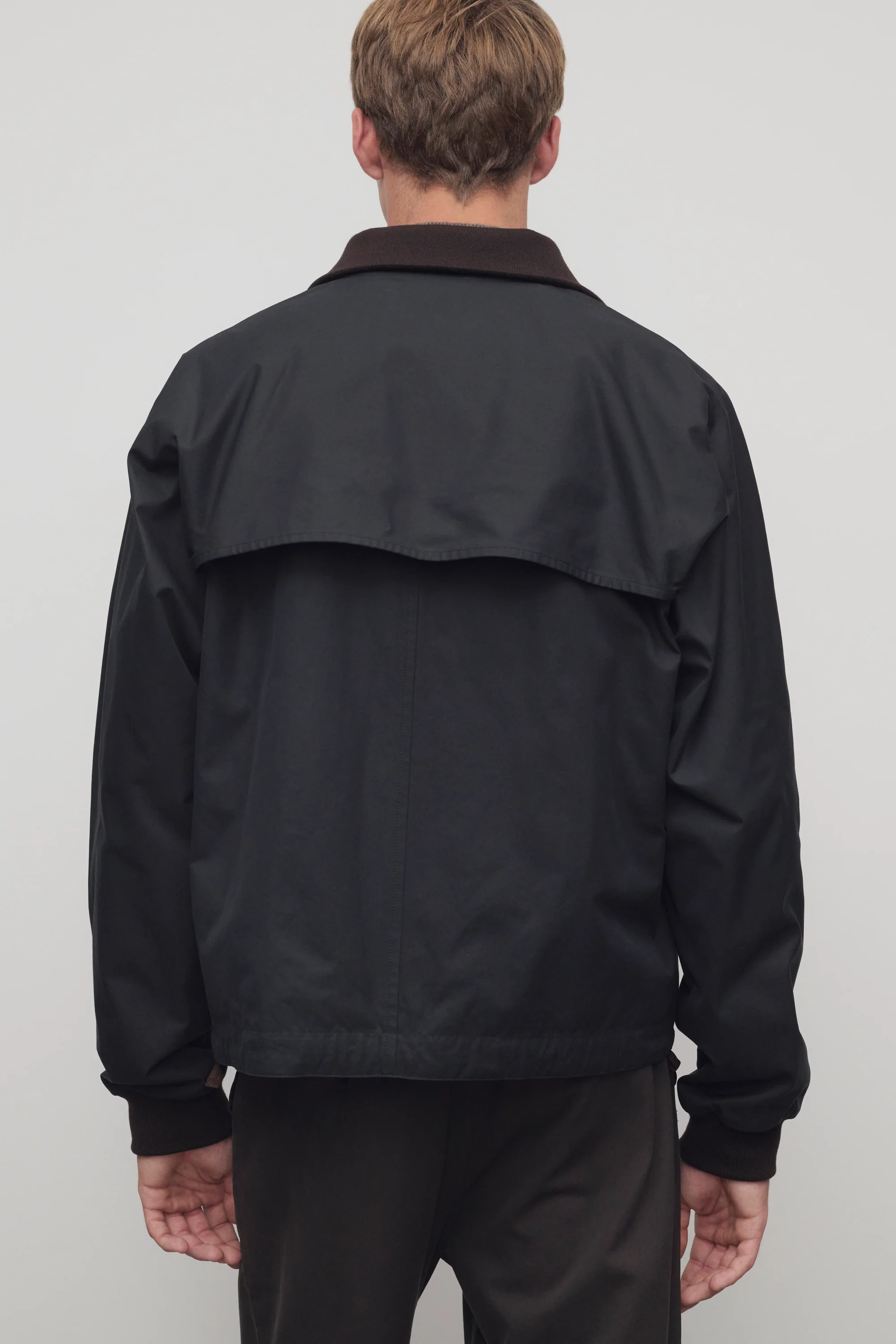 Mantis Jacket - Image 4